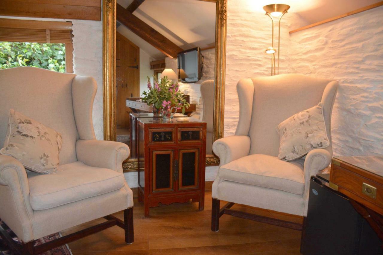 Kerswell Farmhouse ทอตเนส ภายนอก รูปภาพ